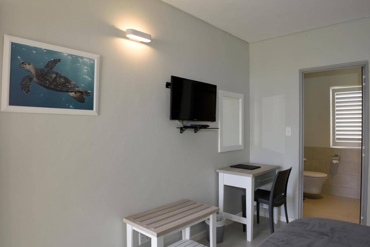Kleinmond Lodge Bagian luar foto