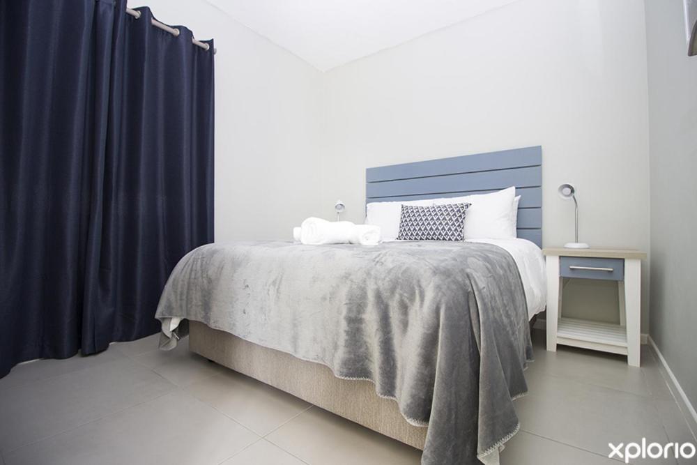 Kleinmond Lodge Bagian luar foto